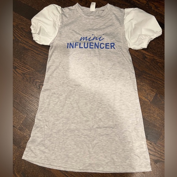 Shein -Girls Letter Graphic Contrast Lantern Sleeve Dress - Picture 4 of 5